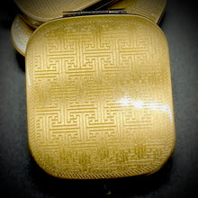 Load image into Gallery viewer, Looking Glass Compact Mirror