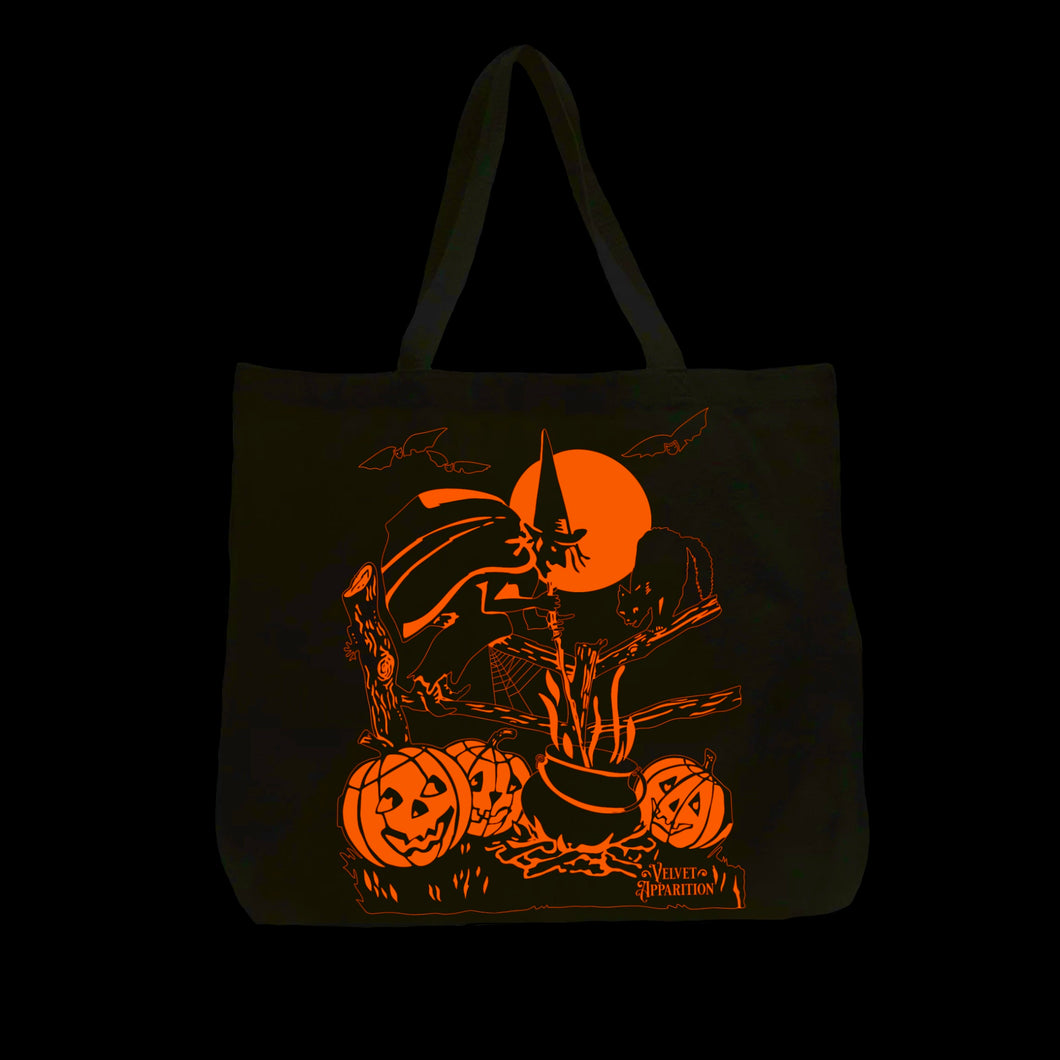 Vintage Halloween Tote Bag